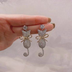 High Quality Cubic Zirconia Cat Earring